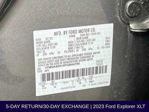 Certified 2023 Ford Explorer XLT w/ Equipment Group 202A AWD/4WD image 37