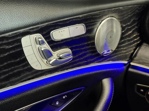 Used 2017 Mercedes-Benz E 300 4MATIC image 15