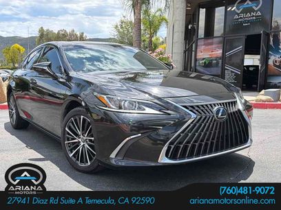 Used 2024 Lexus ES 300h w/ Premium Package
