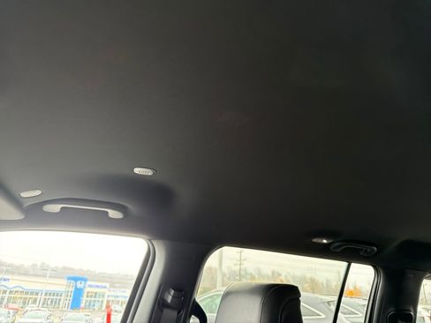 Used 2022 Jeep Wagoneer Series II image 21