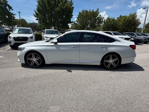 Used 2022 Honda Accord Touring image 5