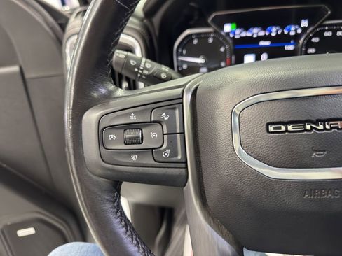 Used 2022 GMC Sierra 2500 Denali image 25