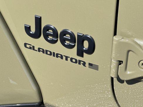 New 2026 Jeep Gladiator Sport image 24