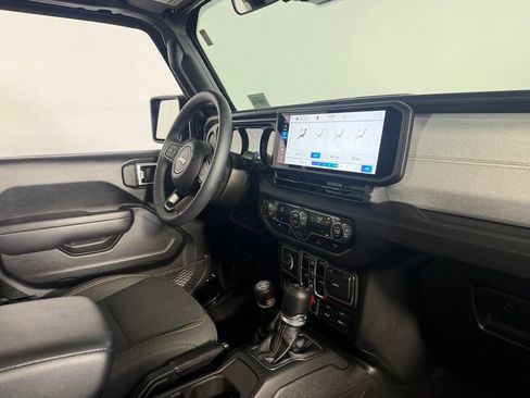 Used 2025 Jeep Wrangler Unlimited Sport S 4xe AWD/4WD image 36