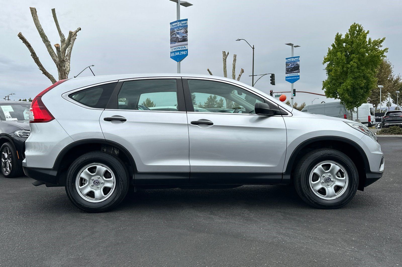Used 2016 Honda CR-V LX image 8
