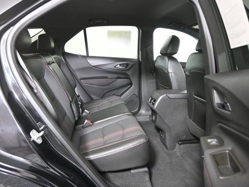 Used 2023 Chevrolet Equinox RS image 15