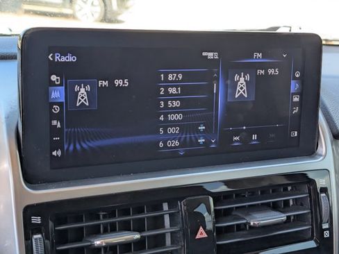 Used 2022 Lexus GX 460 Luxury w/ Sport Design Package AWD/4WD image 54