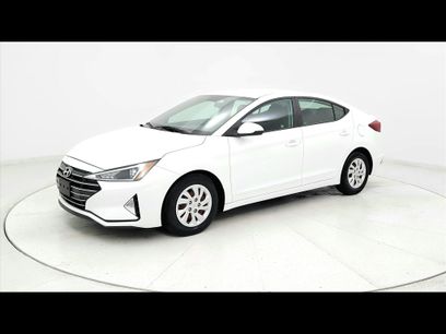Used 2019 Hyundai Elantra SE w/ Cargo Package
