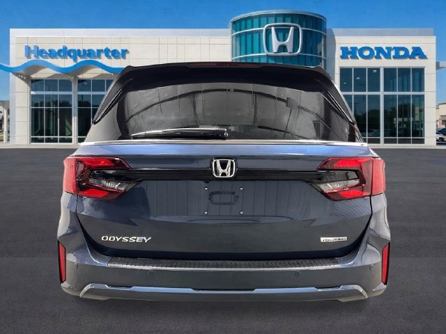 New 2027 Honda Odyssey Touring image 4