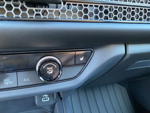 Used 2023 Honda HR-V Sport image 18