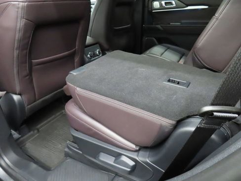 Used 2026 Ford Explorer Platinum AWD/4WD image 67