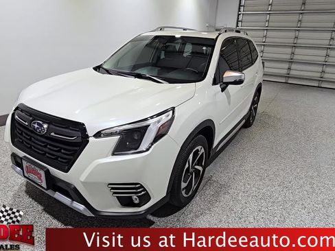 Used 2023 Subaru Forester Touring AWD/4WD image 1