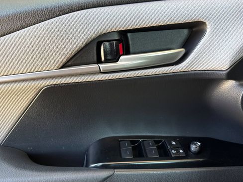 Certified 2025 Toyota Camry SE w/ Convenience Package FWD image 11