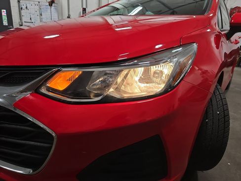 Certified 2019 Chevrolet Cruze LS FWD image 31
