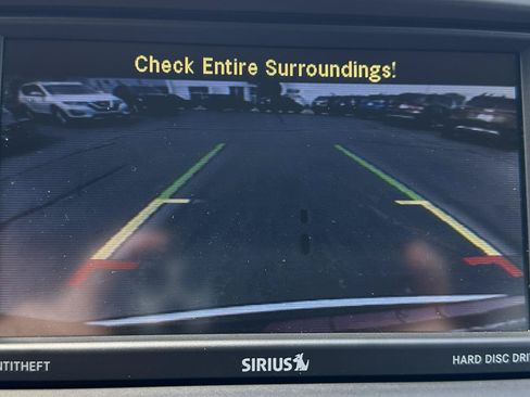 Used 2016 Chrysler Town & Country Touring w/ Driver Convenience Group FWD image 73