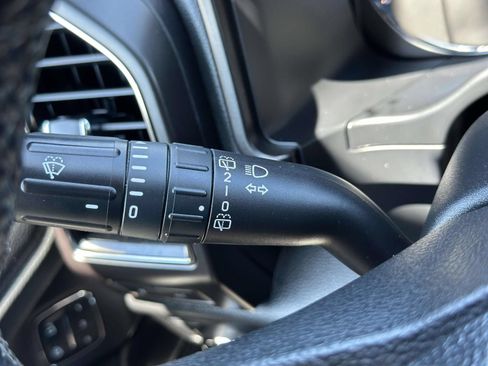Used 2019 Ford Expedition Max Limited AWD/4WD image 16