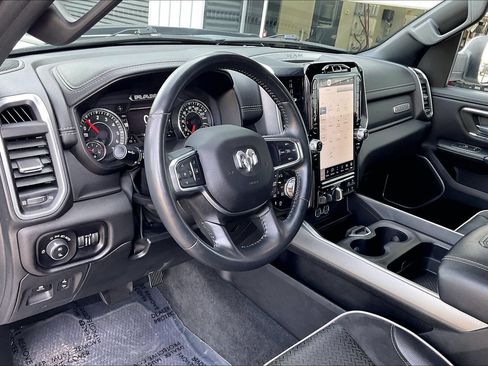 Used 2023 RAM 1500 Laramie AWD/4WD image 15