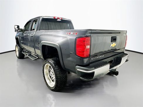 Used 2016 Chevrolet Silverado 2500 W/T w/ WT Convenience Package image 6