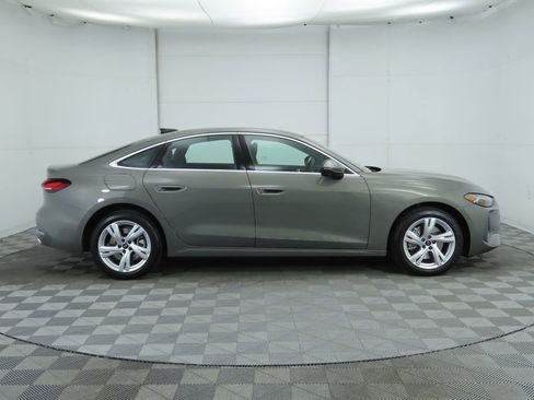 Used 2025 Audi A5 2.0T Premium w/ Premium Plus AWD/4WD image 5