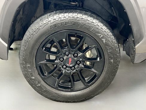 Used 2024 Toyota Tundra SR5 AWD/4WD image 27