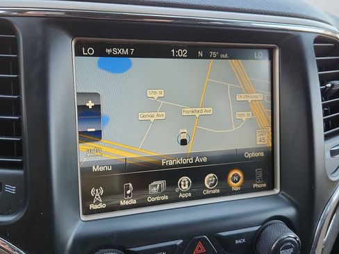 Used 2014 Jeep Grand Cherokee Limited image 19