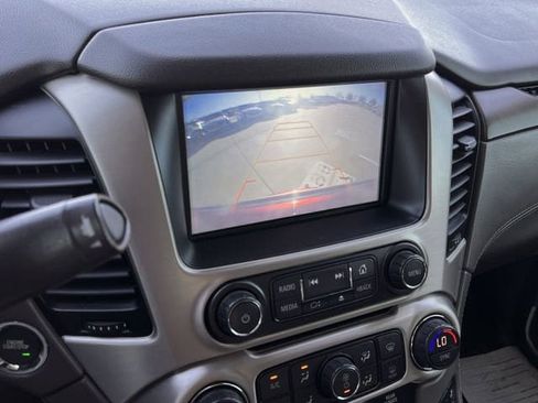 Used 2019 GMC Yukon XL Denali w/ Open Road Package image 18