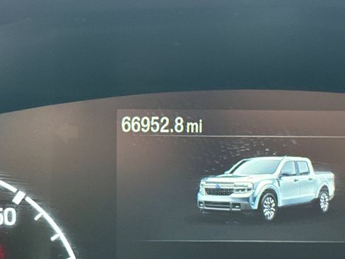 Used 2022 Ford Maverick XL image 32