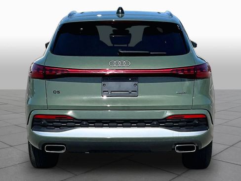 Used 2025 Audi Q5 Premium Plus AWD/4WD image 5
