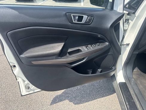 Used 2019 Ford EcoSport SE AWD/4WD image 17
