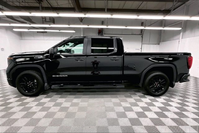 Used 2026 GMC Sierra 1500 Pro w/ Graphite Edition AWD/4WD image 13