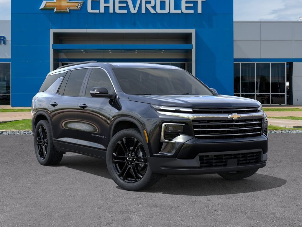 New 2027 Chevrolet Traverse LT w/ Driver Confidence Package FWD image 7