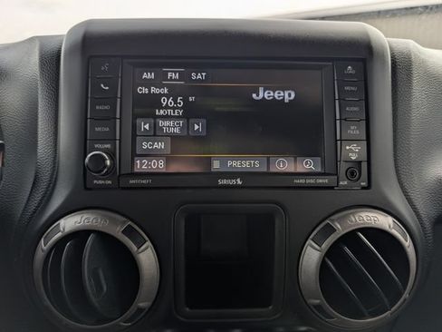 Used 2016 Jeep Wrangler Unlimited Sport w/ Mopar Chrome Edition Group AWD/4WD image 21