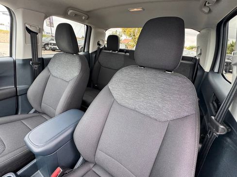 Used 2025 Ford Maverick XL FWD image 19