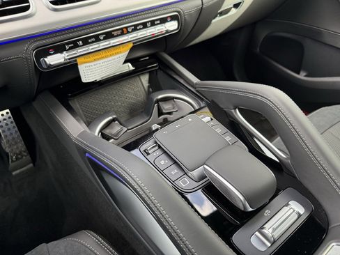 New 2026 Mercedes-Benz GLS 63 AMG 4MATIC image 25
