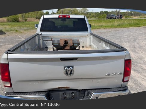 Used 2015 RAM 3500 Tradesman w/ Chrome Appearance Group AWD/4WD image 6