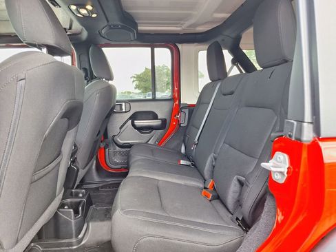 Used 2021 Jeep Wrangler Unlimited Sport image 10