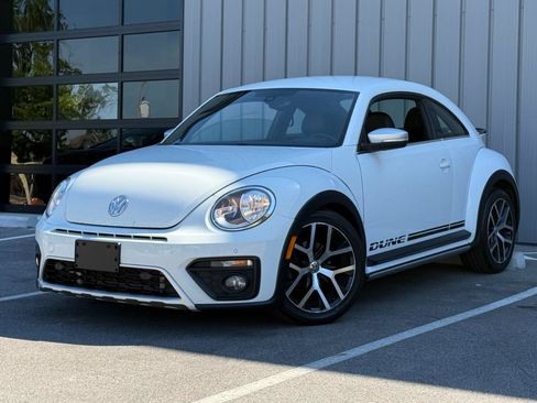 Used 2016 Volkswagen Beetle 1.8T Dune FWD image 1