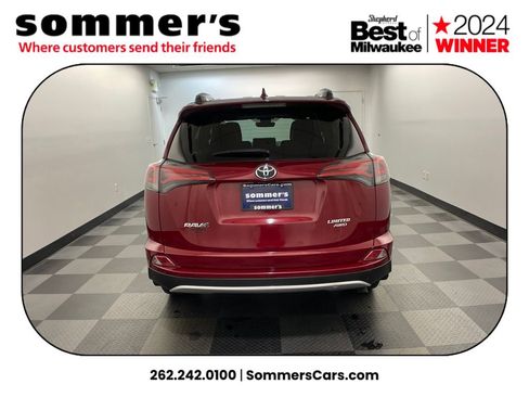 Used 2018 Toyota RAV4 Limited image 4