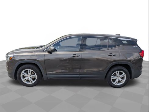 Used 2020 GMC Terrain SLE w/ LPO, Floor Liner Package AWD/4WD image 7