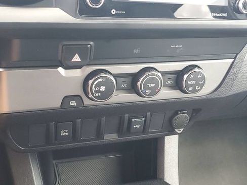 Used 2021 Toyota Tacoma SR w/ SR Convenience Package RWD image 26