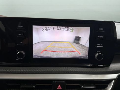 Used 2021 Kia K5 LXS FWD image 15