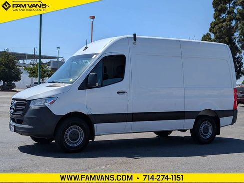 Used 2020 Mercedes-Benz Sprinter 2500 image 3