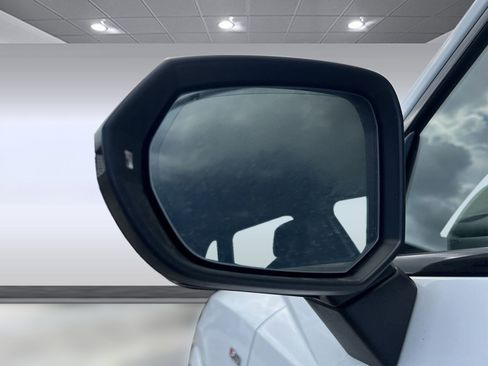 New 2025 Audi Q3 2.0T Premium image 23