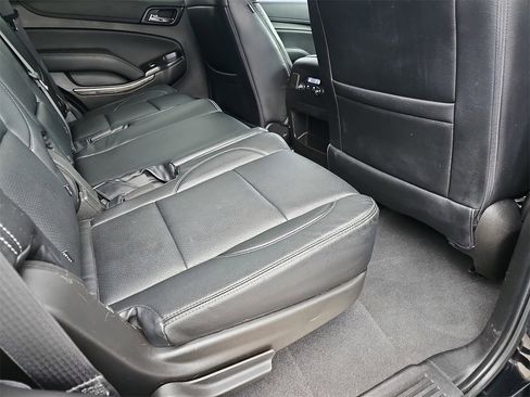 Used 2019 Chevrolet Tahoe LS image 11