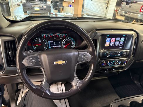 Used 2018 Chevrolet Silverado 1500 LT w/ All Star Edition AWD/4WD image 45