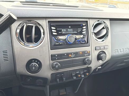 Used 2016 Ford F350 XLT w/ XLT Value Package image 13