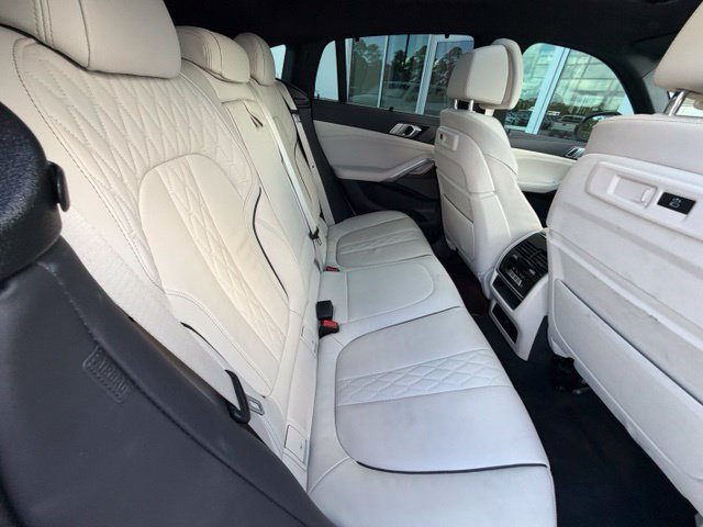 Used 2022 BMW X6 xDrive40i w/ M Sport Package AWD/4WD image 36