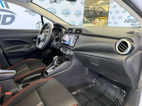 Used 2024 Nissan Versa SR image 27