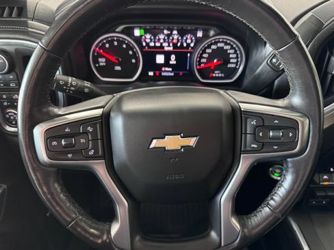 Used 2021 Chevrolet Silverado 1500 LTZ w/ Technology Package AWD/4WD image 16