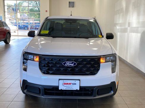 New 2025 Ford Maverick XLT image 3